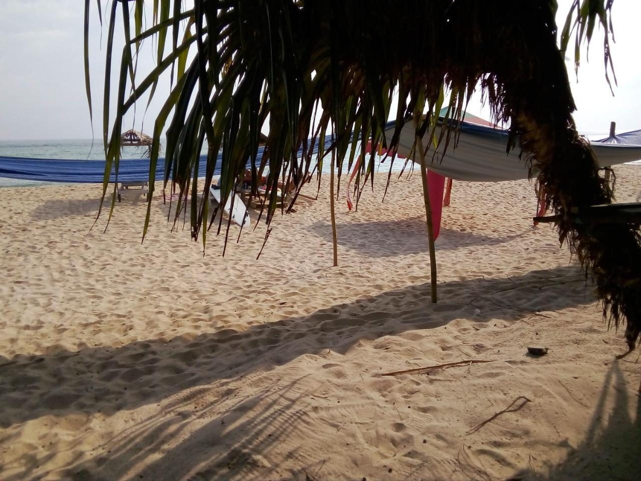 Ocean Edge Villa Midigama Timur Bagian luar foto